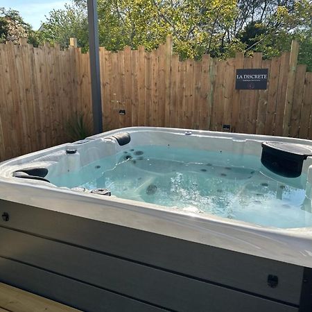 Studio & Spa La Discrete Saint-Évarzec エクステリア 写真